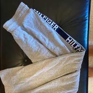 Tommy Hilfiger gray sweatpants
